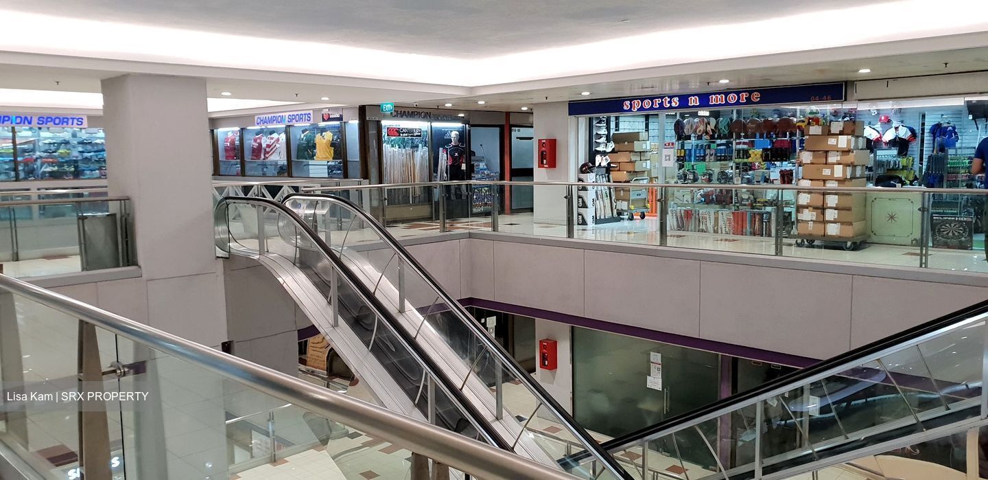 Peninsula Shopping Complex (D6), Retail #632540101